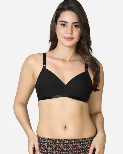 Single  layered Black pointed seamed cup medium coverage bra